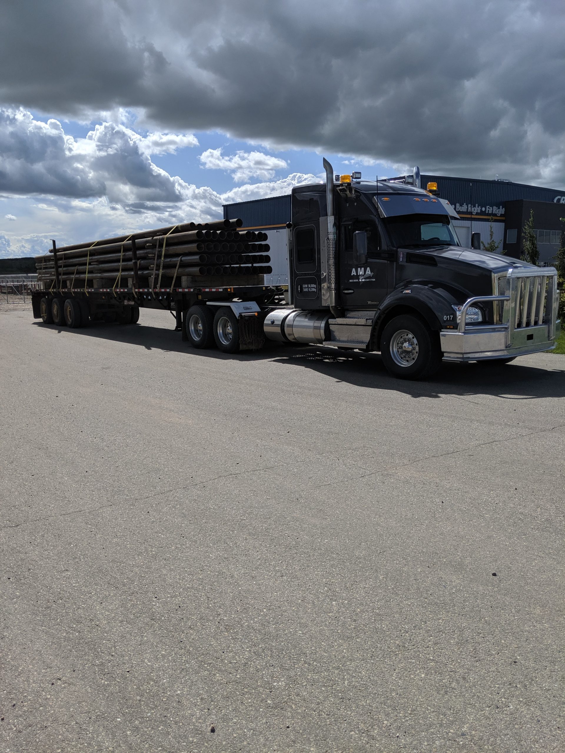 Truck with pipes